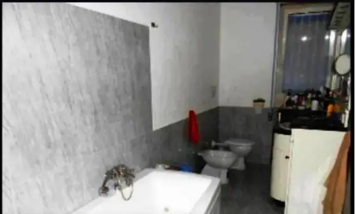 Rexer-Roma-Quadrilocale-via-Quirino-Majorana-Marconi-Roma-BAGNO
