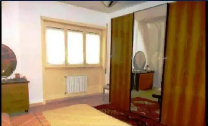 Rexer-Roma-Quadrilocale-via-Quirino-Majorana-Marconi-Roma-CAMERA-DA-LETTO