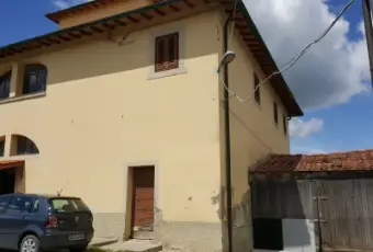 Rexer-Certaldo-Porzione-di-casa-colonica-in-vendita-a-Certaldo-Garage