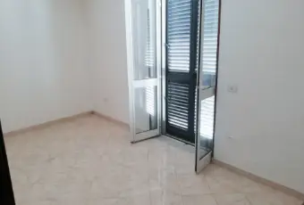 Rexer-Melizzano-Vendesi-appartamento-luminoso-e-ampio-centro-storico-CAMERA-DA-LETTO