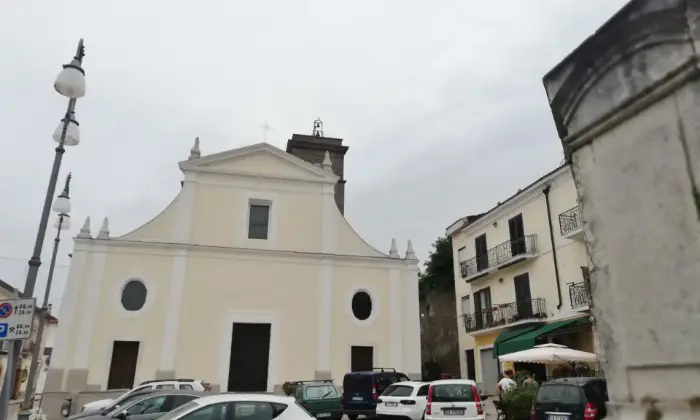 Rexer-Melizzano-Vendesi-appartamento-luminoso-e-ampio-centro-storico-ALTRO