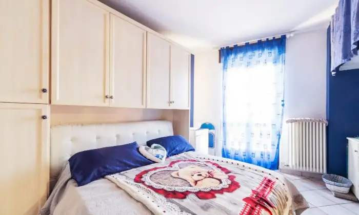 Rexer-Lusigli-Casa-semindipendente-a-Lusigli-TO-CAMERA-DA-LETTO