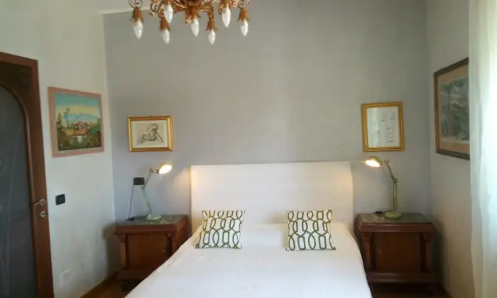 Rexer-Rondissone-Camera-arredata-vicino-Torrazza-Piemonte-CAMERA-DA-LETTO