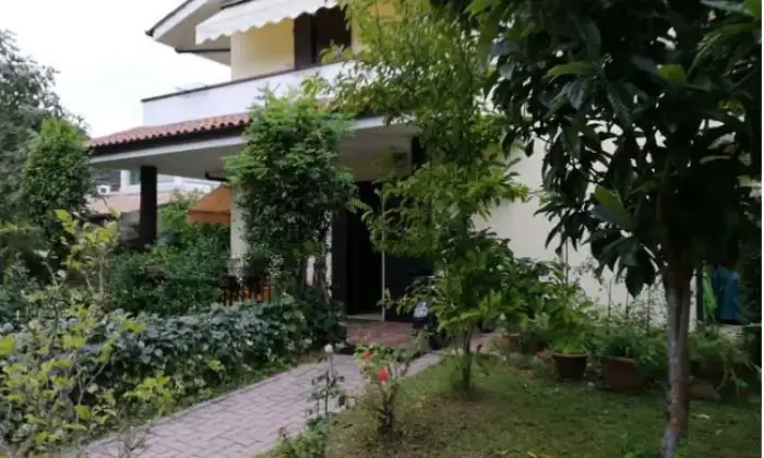 Rexer-Garda-Casa-indipendente-in-vendita-in-Via-dell-Uva-Garda-ALTRO