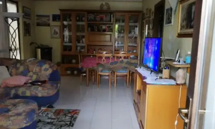Rexer-Garda-Casa-indipendente-in-vendita-in-Via-dell-Uva-Garda-CAMERA-DA-LETTO