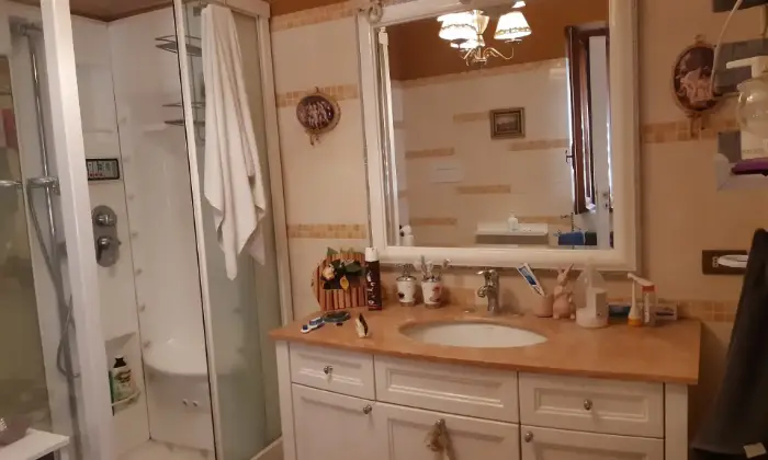 Rexer-Avellino-Appartamento-in-Via-Pianodardine-Avellino-Bagno