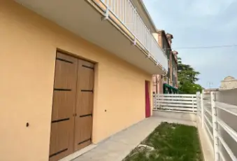 Rexer-Riva-del-Po-Vendesi-villetta-a-schiera-in-Via-Bettino-SANTINI-a-RIVA-DEL-PO-di-Ferrara-FE-ALTRO