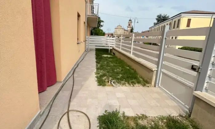 Rexer-Riva-del-Po-Vendesi-villetta-a-schiera-in-Via-Bettino-SANTINI-a-RIVA-DEL-PO-di-Ferrara-FE-ALTRO
