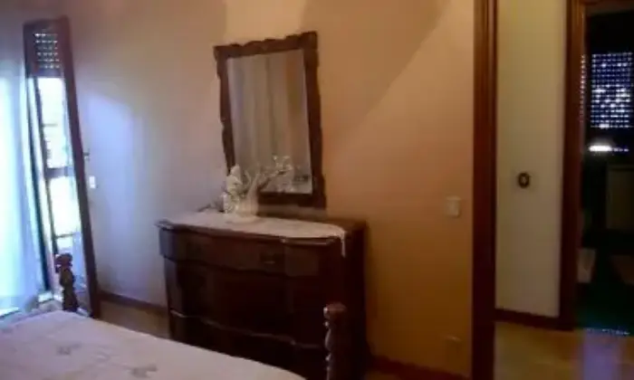 Rexer-Roma-Trilocale-a-Roma-CAMERA-DA-LETTO
