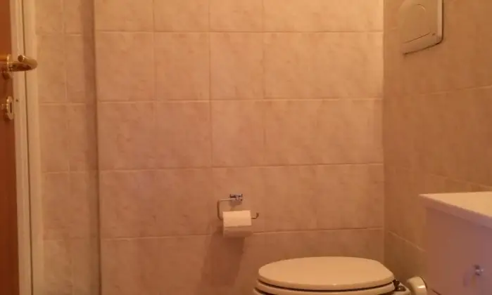 Rexer-Murlo-Monolocale-con-garage-BAGNO