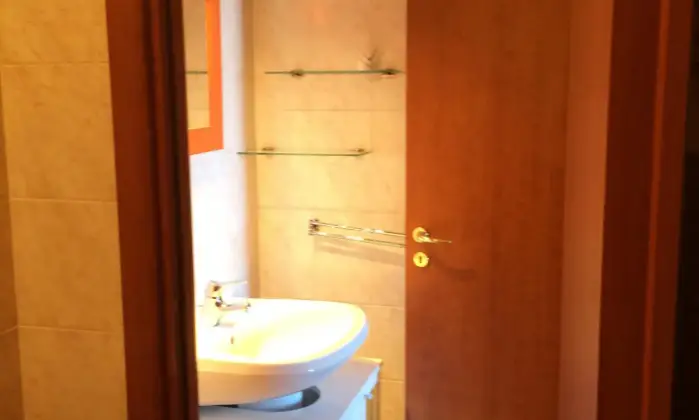 Rexer-Murlo-Monolocale-con-garage-BAGNO