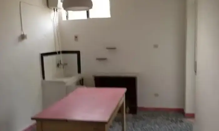 Rexer-Torre-Orsaia-Terratetto-in-centro-storico-CUCINA