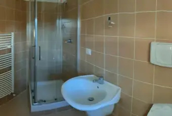 Rexer-Sutri-Vendesi-nuovo-appartamento-a-Sutri-VT-BAGNO