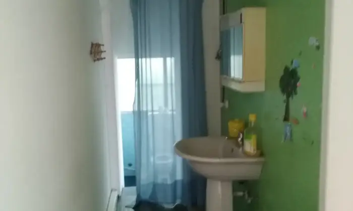 Rexer-Thiene-Negozio-uffici-con-parcheggio-privato-di-mq-ALTRO