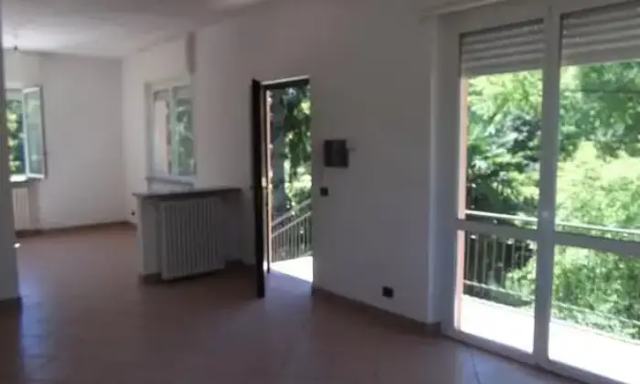 Rexer-Brebbia-Vendesi-Casa-indipendente-a-Brebbia-VA-Stanza