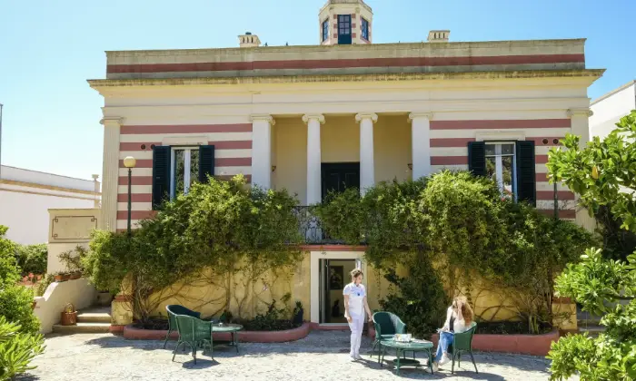 Rexer-Castrignano-del-Capo-Appartamento-in-affitto-con-piscina-e-spiaggia-privata-Terrazzo