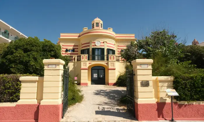 Rexer-Castrignano-del-Capo-Appartamento-in-affitto-con-piscina-e-spiaggia-privata-Terrazzo