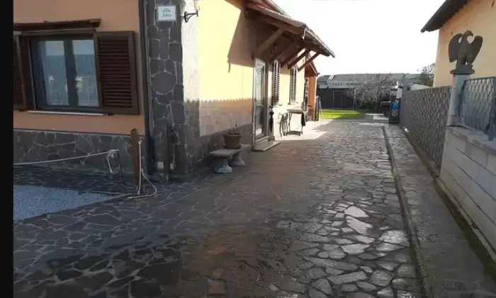 Rexer-Piombino-Villa-in-periferia-a-Piombino-LI-Altro