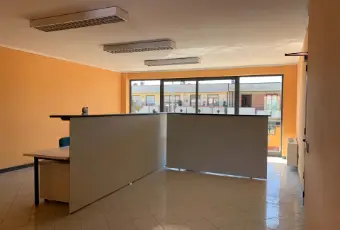 Rexer-Borgo-San-Lorenzo-INTERESSANTE-UFFICIO-AMPIO-E-LUMINOSO-Cucina