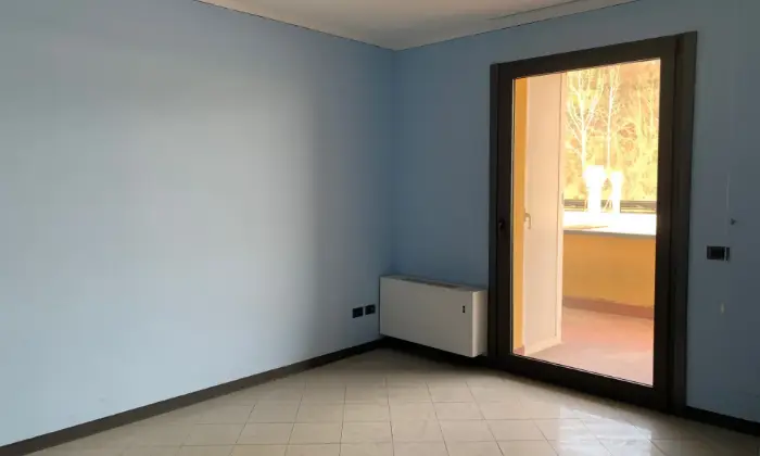 Rexer-Borgo-San-Lorenzo-INTERESSANTE-UFFICIO-AMPIO-E-LUMINOSO-Garage