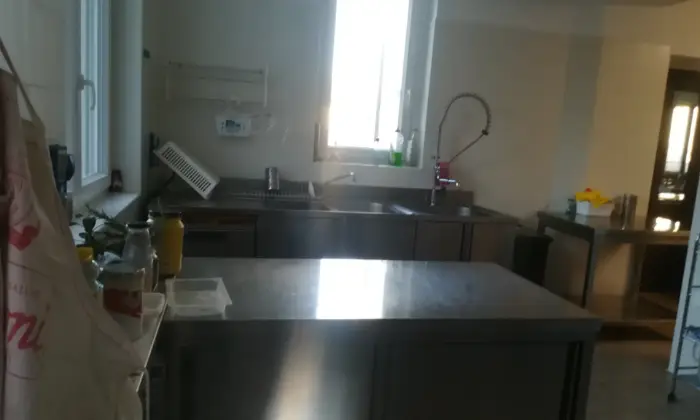 Rexer-Salussola-AffittasiVendesi-attivit-di-ristorazione-e-complesso-immobiliare-Cucina