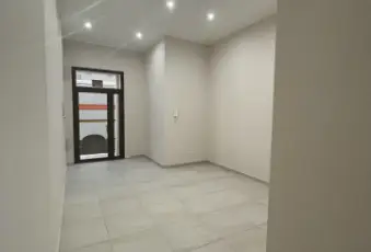 Rexer-Floridia-Bellissimo-negozioufficio-affittasi-Altro