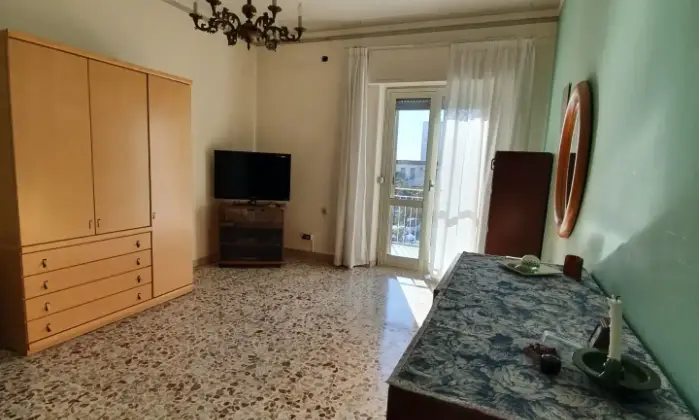 Rexer-Catania-Appartamento-Viale-Mario-Rapisardi-CameraDaLetto
