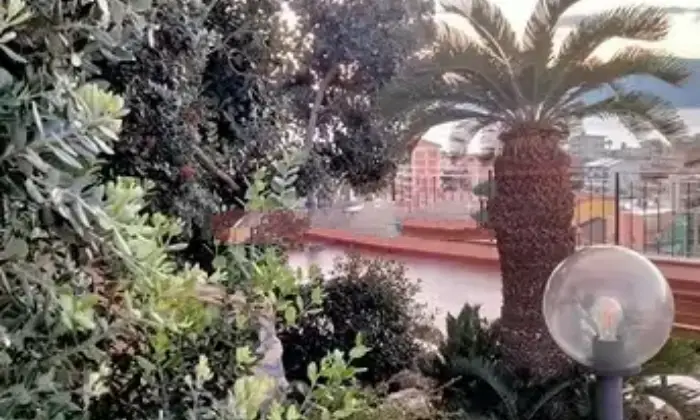 Rexer-Reggio-di-Calabria-Vendesi-Attico-panoramico-a-Reggio-Calabria-RC-Giardino