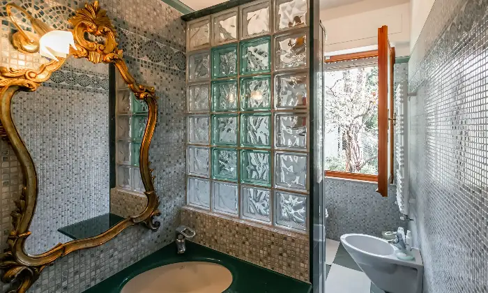 Rexer-Quercianella-Villa-ben-tenuta-con-ampio-giardino-a-Quercianella-BAGNO