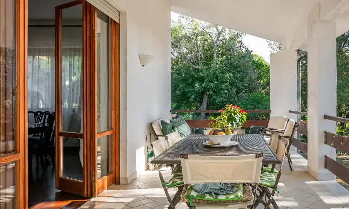 Rexer-Quercianella-Villa-ben-tenuta-con-ampio-giardino-a-Quercianella-TERRAZZO