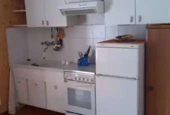 Rexer-Maissana-Bilocale-tavarone-di-Maissana-CUCINA