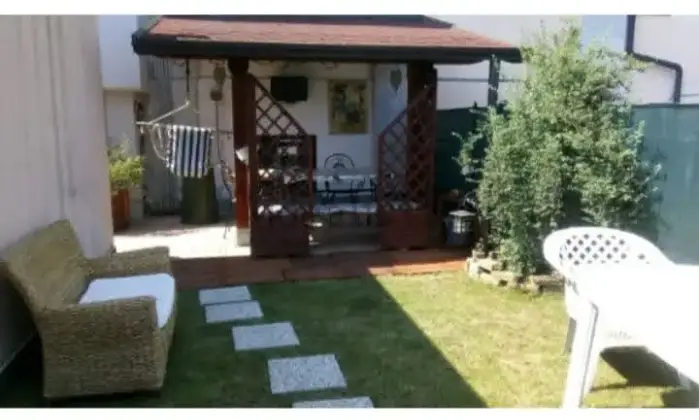 Rexer-Castellanza-Affascinante-appartamento-Giardino
