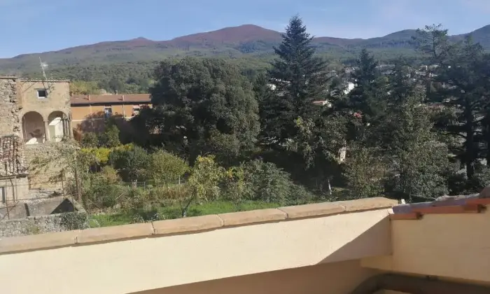 Rexer-Castel-del-Piano-Splendido-appartamento-a-due-piani-Giardino