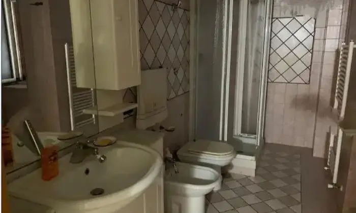 Rexer-Castel-Volturno-Vendesi-appartamento-in-viale-delle-Mimose-a-CASTEL-VOLTURNO-CE-Bagno