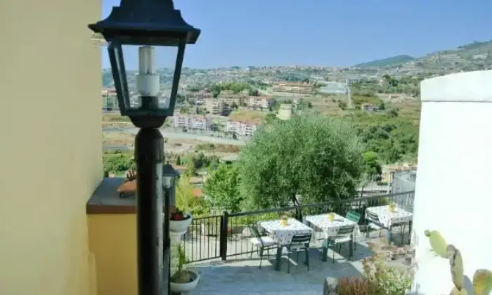 Rexer-Sanremo-Alloggio-vista-mare-in-villino-c-du-rampillu-ALTRO