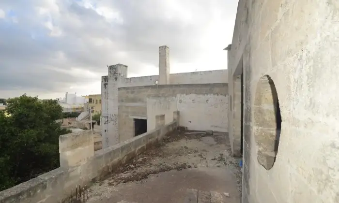 Rexer-Sannicola-SALENTO-Antica-Masseria-in-fase-di-ristrutturazione-in-borgo-vicino-a-Gallipoli-SALONE