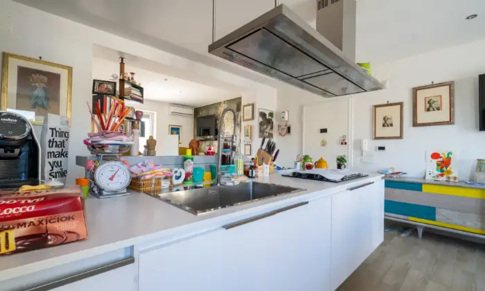Rexer-Brindisi-Appartamento-in-vendita-in-via-Egnazia-a-Brindisi-CUCINA