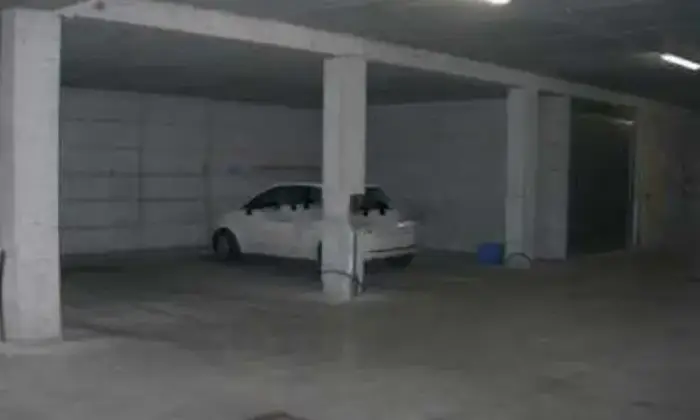 Rexer-Taggia-Affitto-di-trilocale-in-via-San-Martino-Taggia-GARAGE