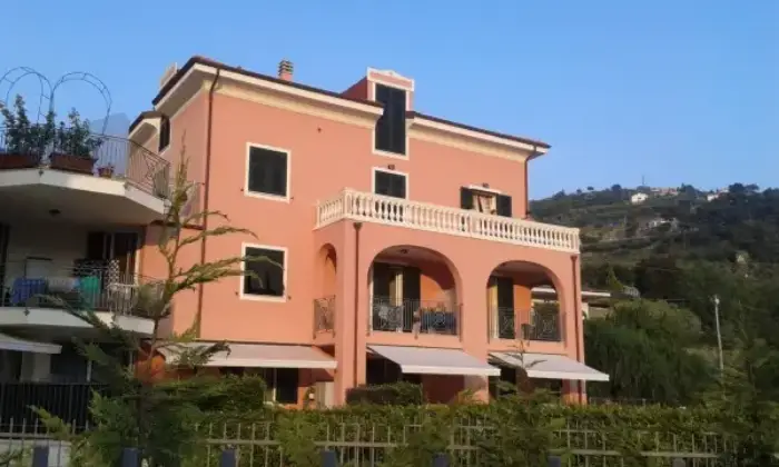 Rexer-Taggia-Affitto-di-trilocale-in-via-San-Martino-Taggia-ALTRO