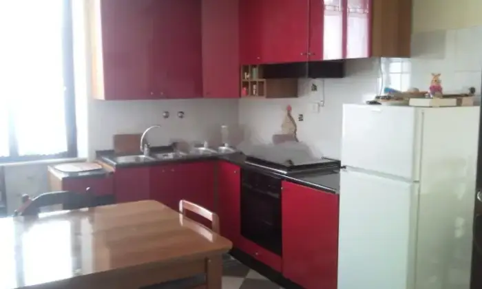 Rexer-Ortonovo-Bilocale-in-vendita-in-via-Aurelia-Dogana-Luni-Cucina