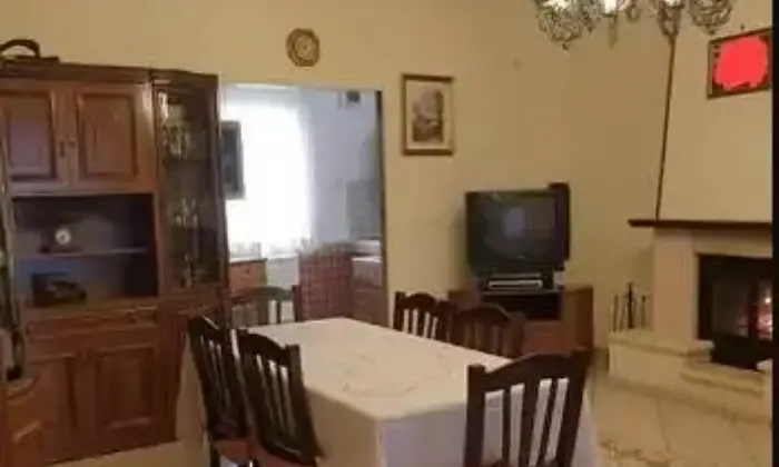 Rexer-Scandale-Casa-su-tre-livelli-Cucina