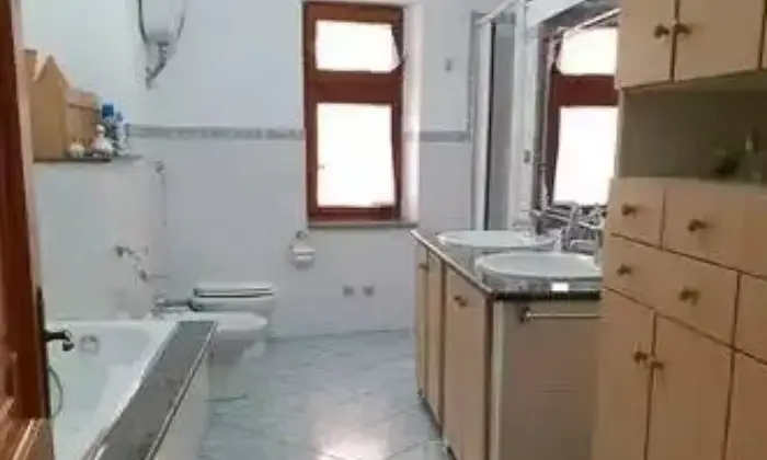 Rexer-Scandale-Casa-su-tre-livelli-Cucina