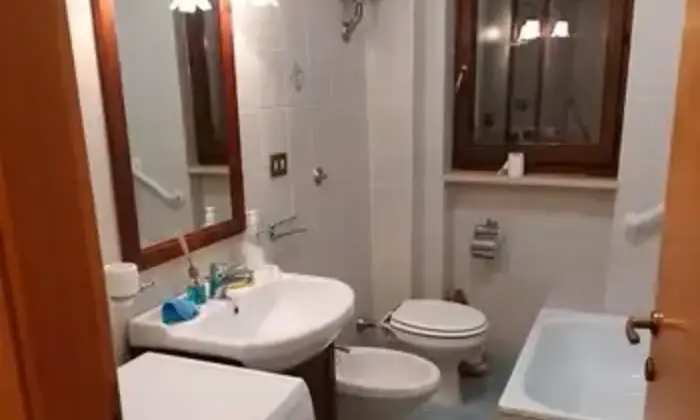 Rexer-Serravalle-di-Chienti-CasaIndipendente-in-Frazione-Corgneto-Serravalle-di-Chienti-Bagno