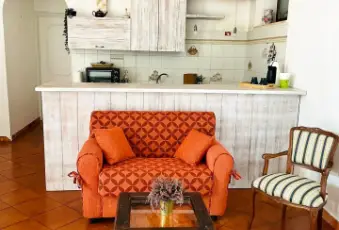 Rexer-Ceglie-Messapica-TRULLO-CON-BOSCO-PRIVATO-Salone