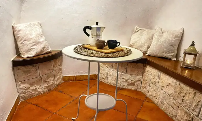 Rexer-Ceglie-Messapica-TRULLO-CON-BOSCO-PRIVATO-Altro
