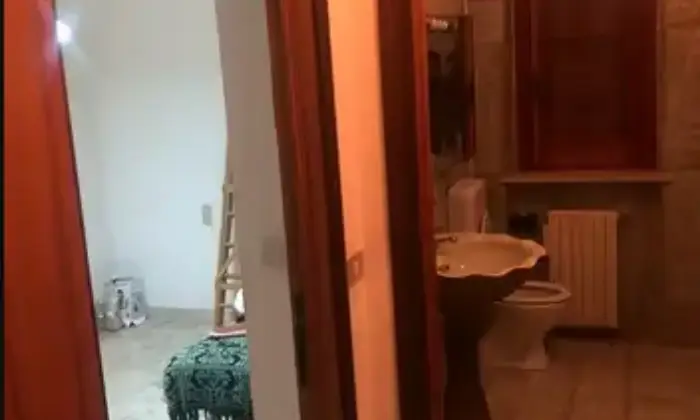 Rexer-Lanciano-Casa-con-circostante-terreno-a-Lanciano-Bagno
