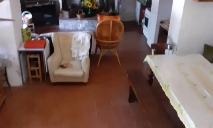Rexer-Suvereto-Vendesi-casa-Prata-y-Suvereto-Altro
