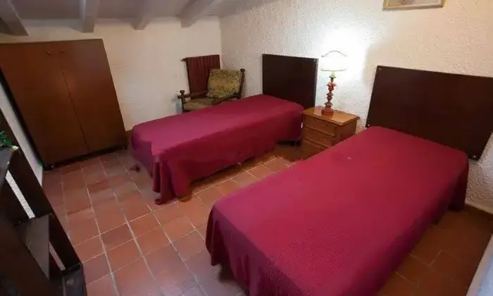 Rexer-Massa-Villa-bifamiliare-in-vendita-in-viale-Marina-Montignoso-a-Massa-CAMERA-DA-LETTO