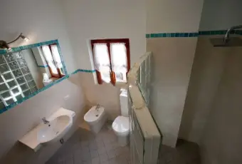 Rexer-Massa-Immobile-in-vendita-in-viale-Marina-a-Massa-Bagno