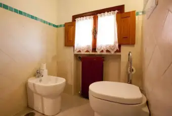 Rexer-Massa-Immobile-in-vendita-in-viale-Marina-a-Massa-Bagno